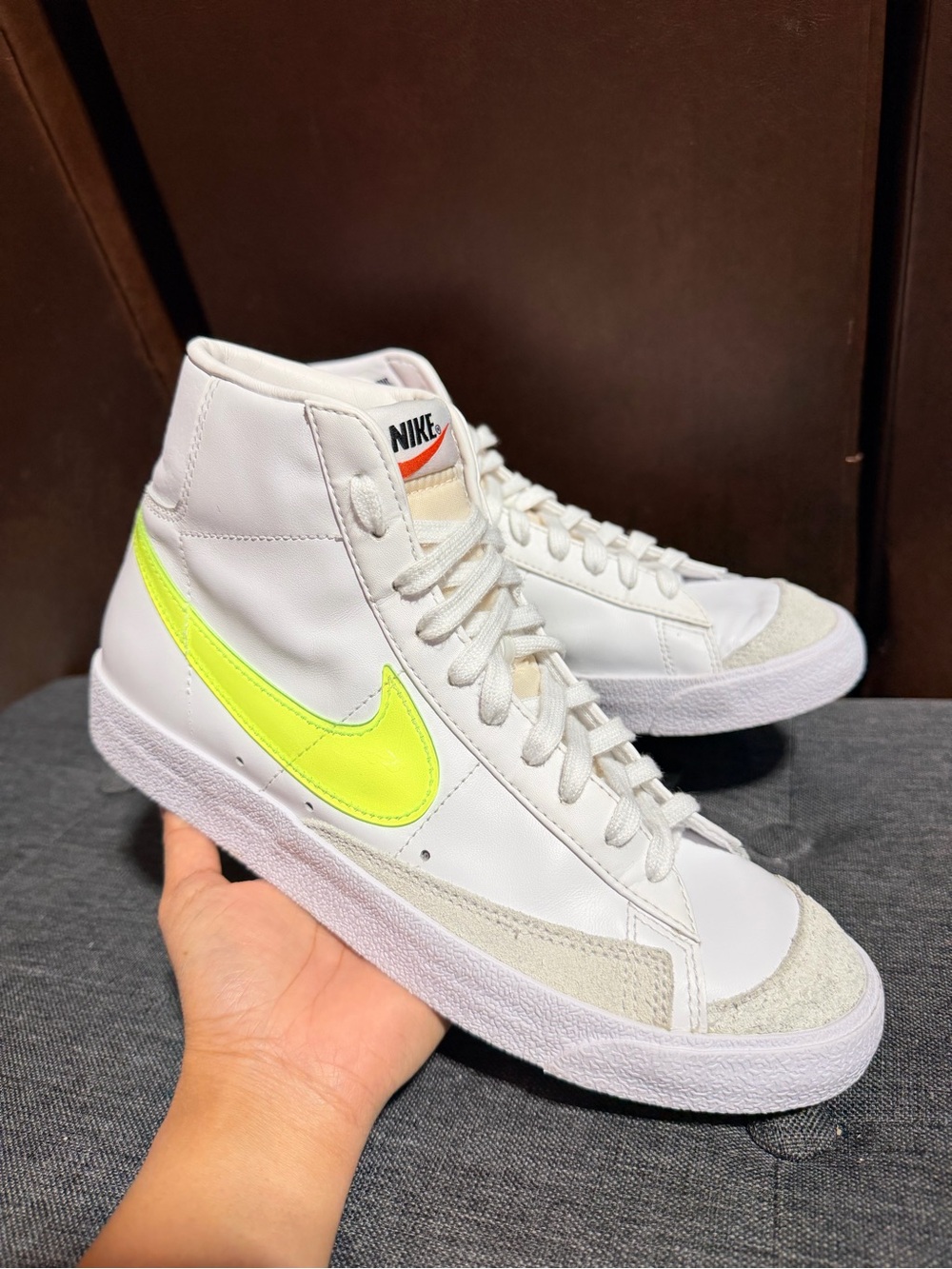 Nike Blazer Mid 77 White Lemon Venom Neon High Top Sneakers Women's Size 9